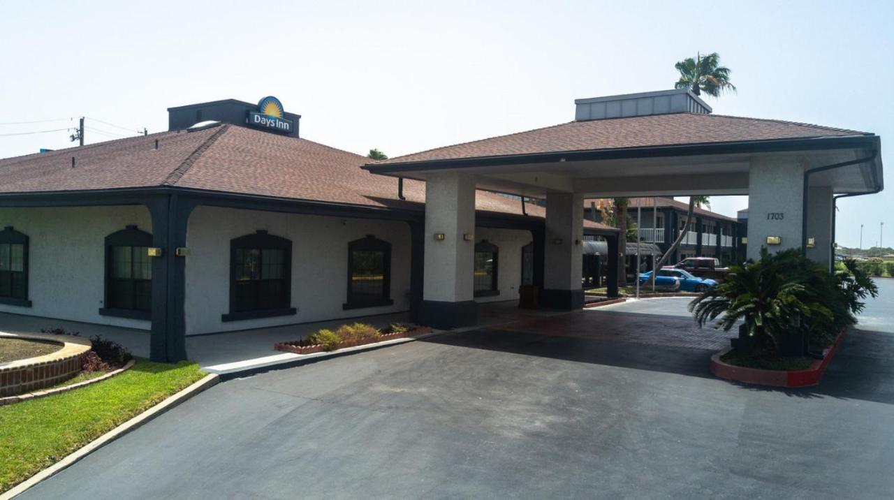 Days Inn By Wyndham Portland/Corpus Christi Экстерьер фото
