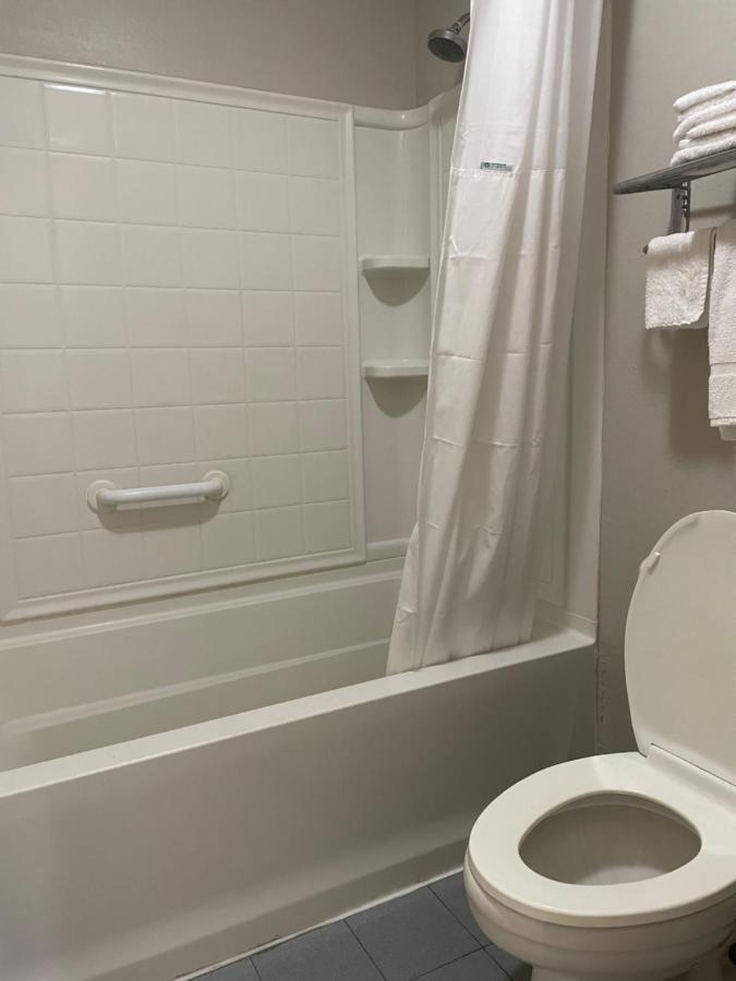 Days Inn By Wyndham Portland/Corpus Christi Экстерьер фото